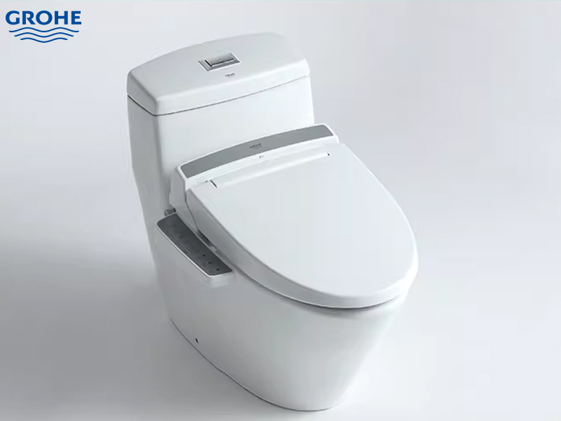 nap-bon-cau-grohe-duoc-lam-bang-chat-lieu-cao-cap