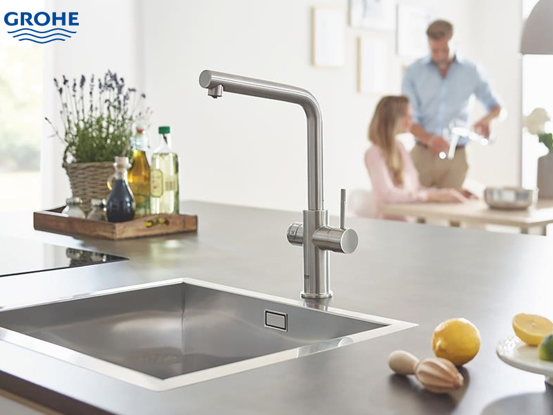 grohe-blue-home-tieu-thu-nuoc-ben-vung-chi-bang-mot-nut-bam